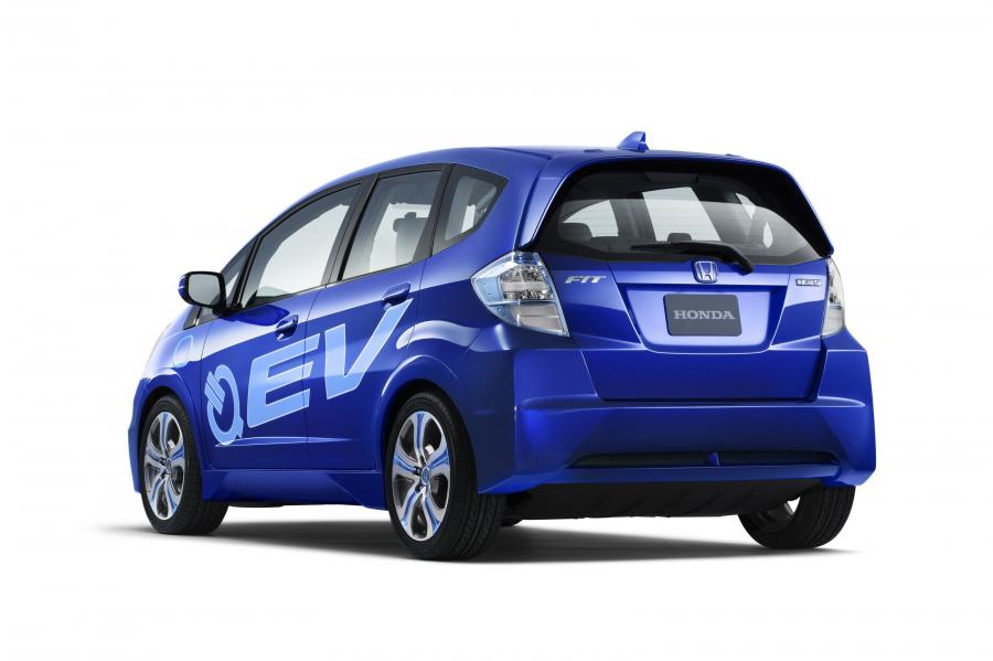  Honda Fit EV Concept 2010 года  (фото 10 из 18)